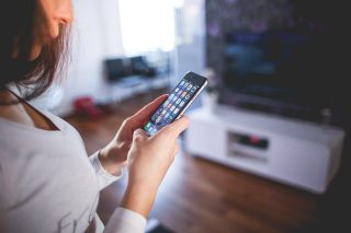 【iPhone】アプリを切り替える方法と終了させる方法